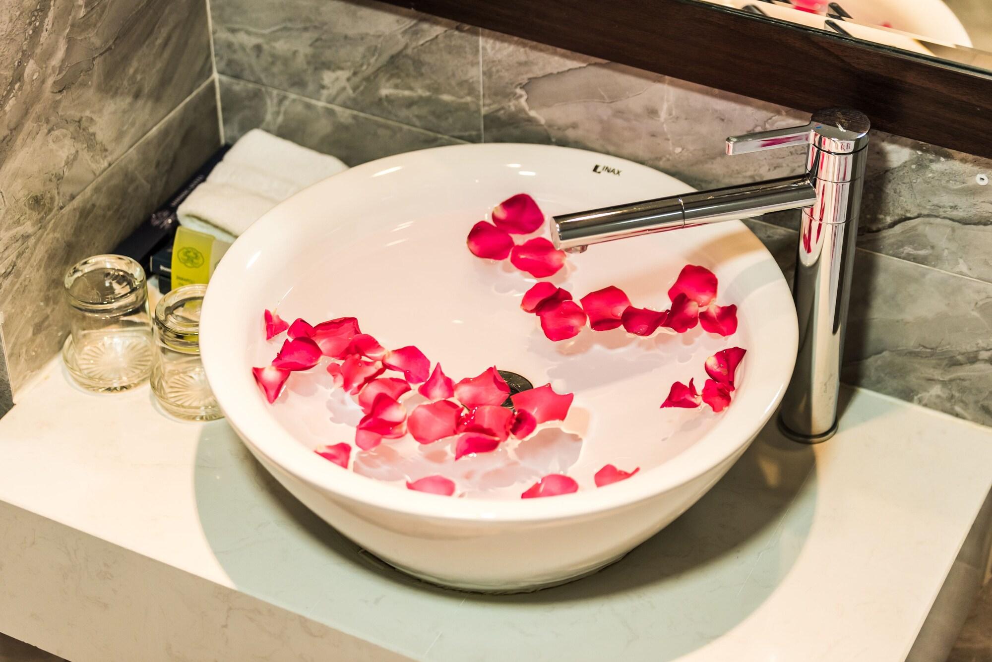 Hanoi Crystal Pearl Hotel ภายนอก รูปภาพ